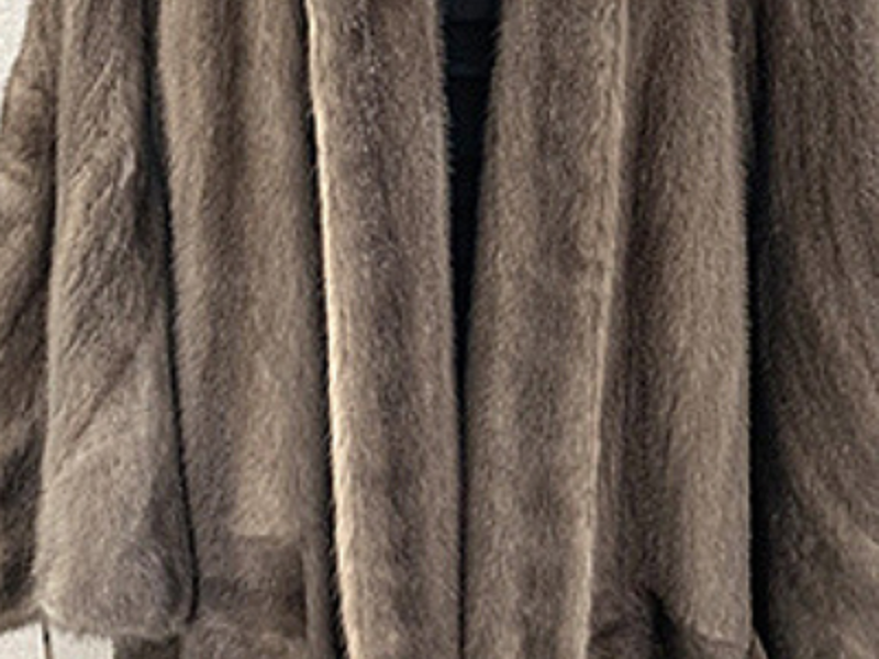 ブルーアイリスミンク