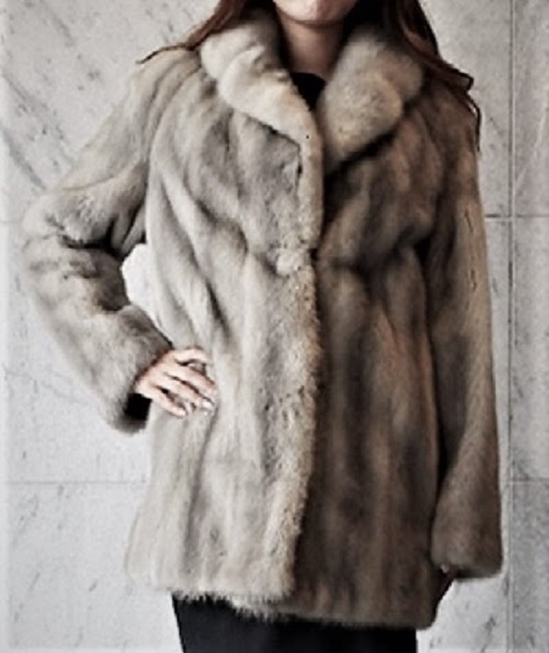 サファイヤミンク